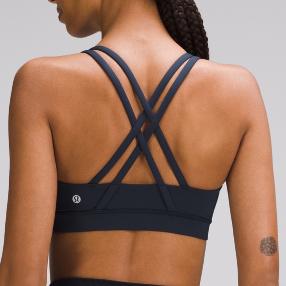 Lululemon Black Strappy Sports Bra - size 6